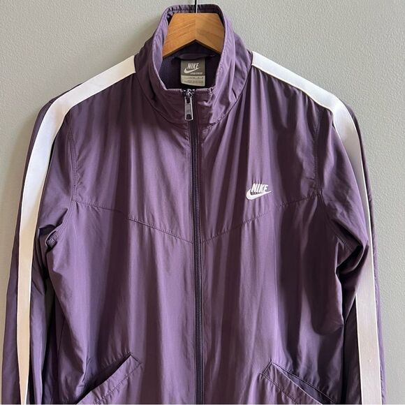 Nike Full Zip Purple Windbreaker Jacket Lightweight Athletic Coat Size Large - Picture 2 of 9